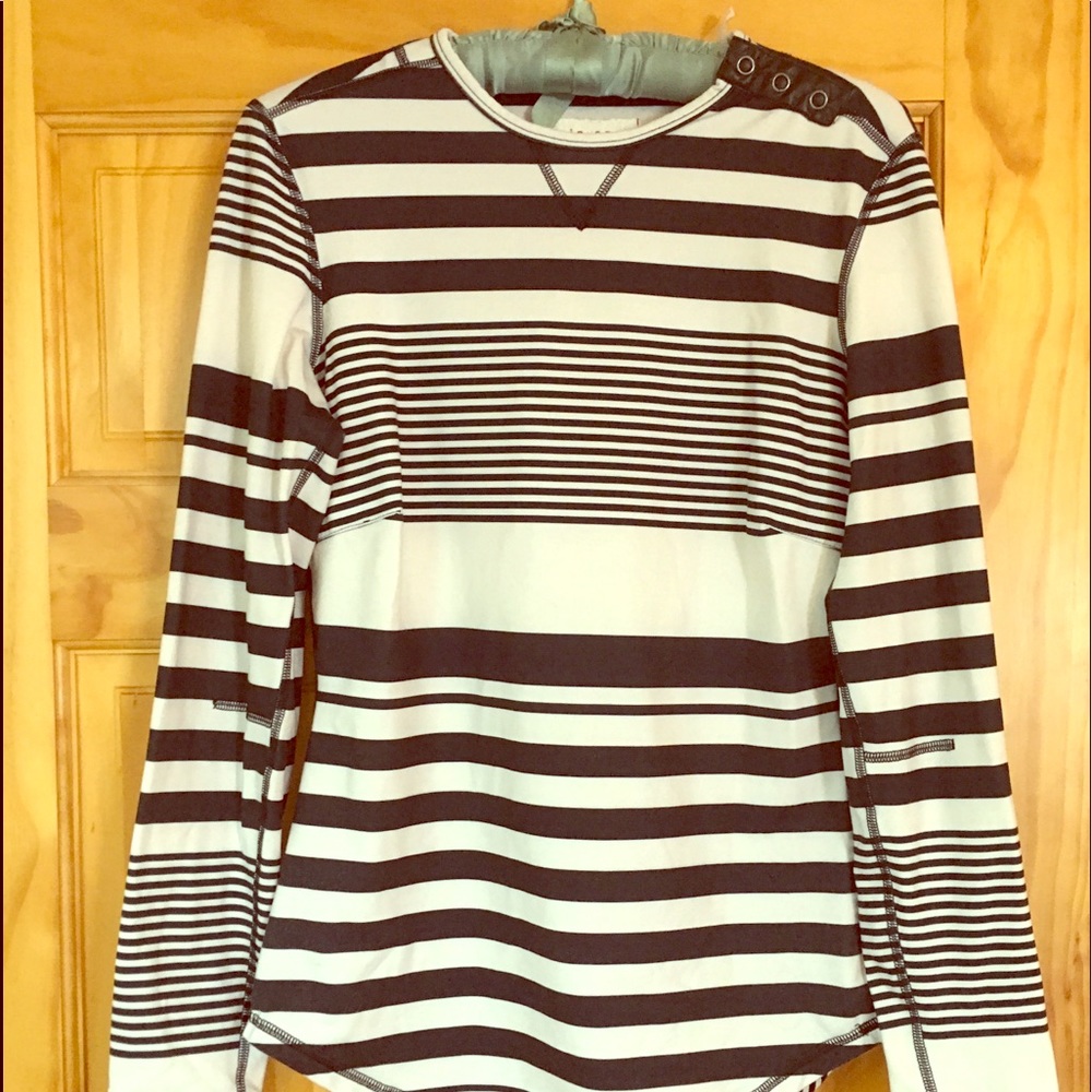 Erin snow ski top